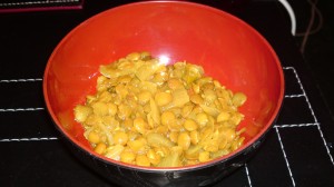 Green lentil curry