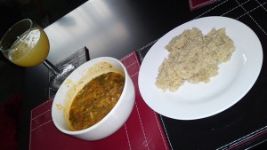 Spinach and quinoa with fresh orange juice