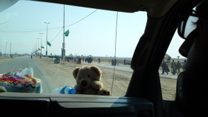 Iraqis travelling by foot from the shrine of Hussain in Karbala to the shrine of Ali in Najaf