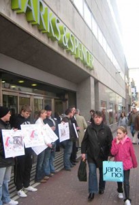 Anti-Zionist campaigners picketing a Marks and Spencer store in Dublin, Ireland